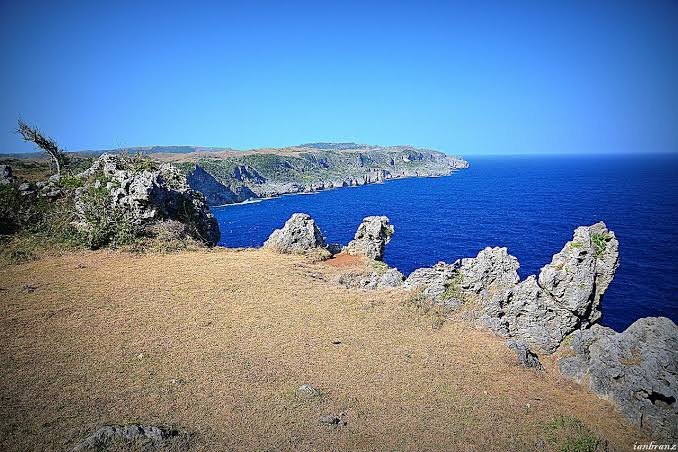 Perjalanan Sehari di Pulau Itbayat: Pulau Terbesar di Kepulauan Batanes